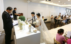 지역사회와 함께한 "열린웨딩-결혼식"이 있었습니다.