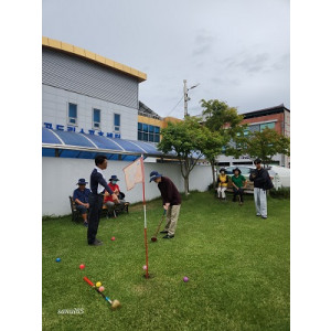 용사처럼 플레이하고, 신사처럼 행동하는 게임