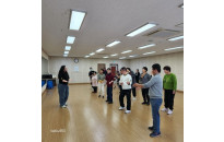 주간보호센터, 댄스교실로 …